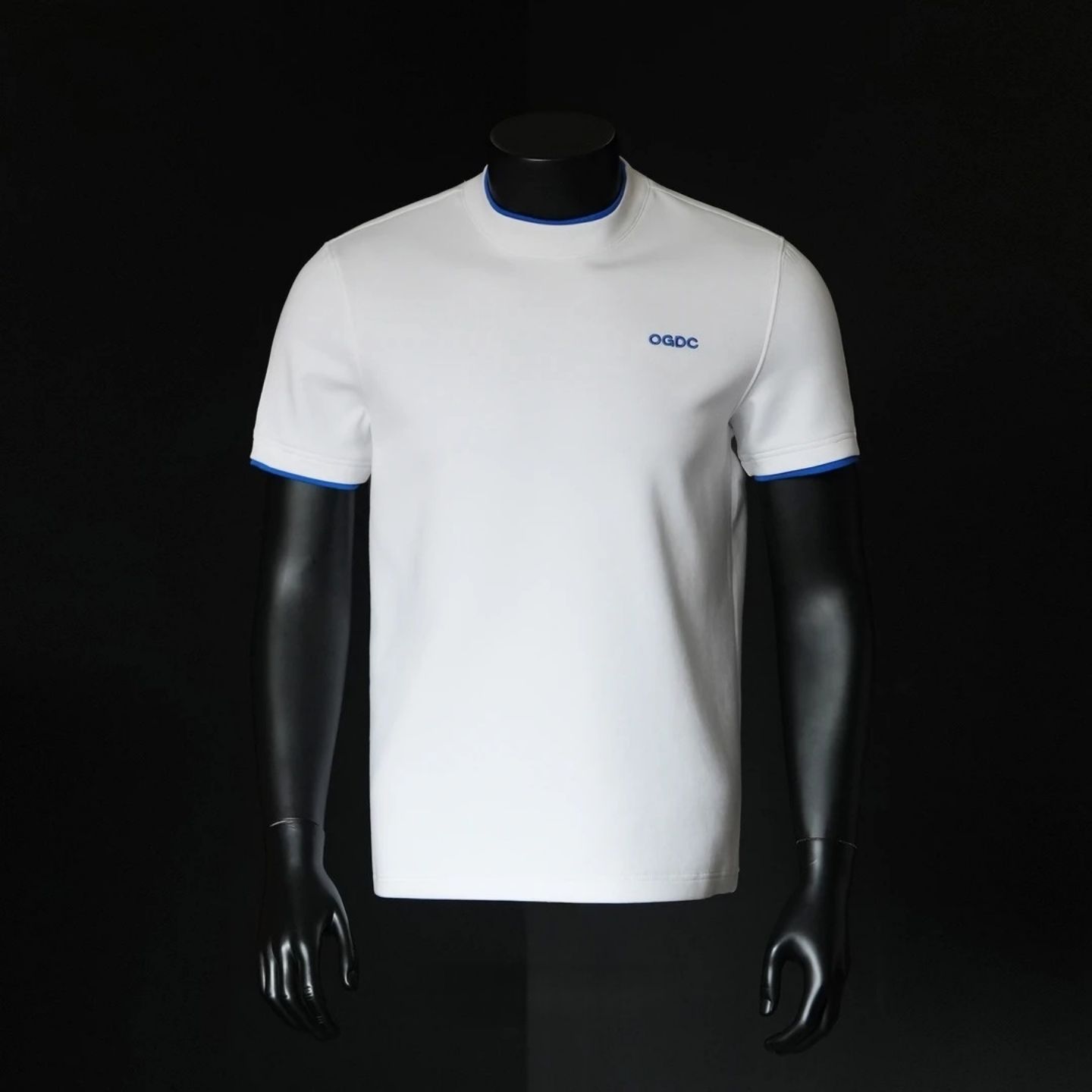 春季新款商务风短袖T恤男士字母设计圆领撞色边条休闲风百搭上衣