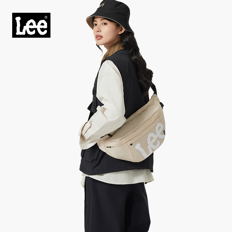 Lee新款时尚斜挎包女休闲斜背包街头潮流男胸包大容量简约邮差包