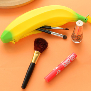 水果创意可爱香蕉零钱包韩版 中 多功能硅胶小零钱包女士化妆包热卖
