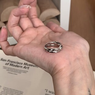 日本品质环环相扣简约三环皓石素圈戒指小众高级复古指环S925纯银