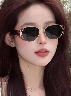 日本品质新款薯薯镜时尚网红墨镜女偏光镜防晒复古街拍猫眼太阳镜