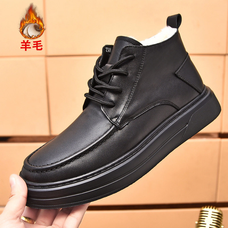 欧洲站冬季男靴子保暖羊毛加厚系带皮毛一体真皮上线轻底防滑男士
