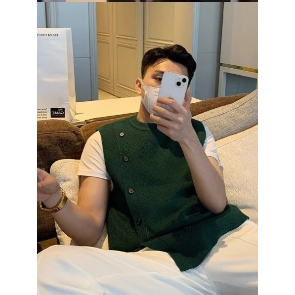 欧洲站秋季新款排扣针织背心韩版纯色时尚男修身叠穿无袖毛衣马甲