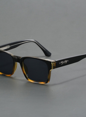 日本品质新款粗框近视镜超轻防蓝光变色眼镜男眼睛潮流防雾日系透