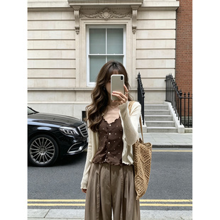 2026夏季新款韩系时尚百搭显瘦针织开衫内搭波点吊带背心两件套女