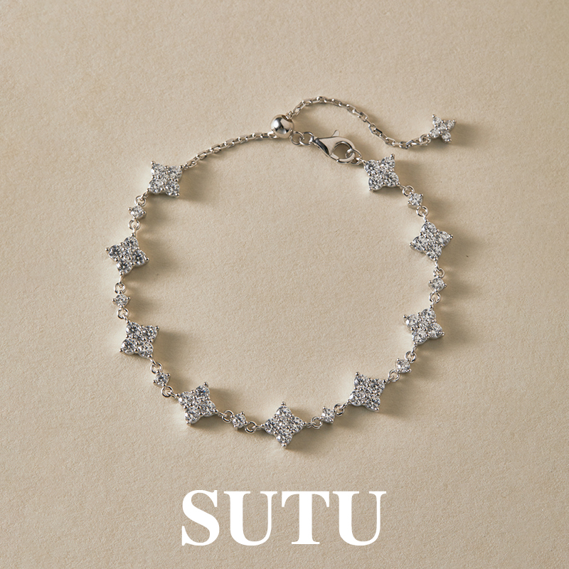 素图小众设计感四叶草高级手链女