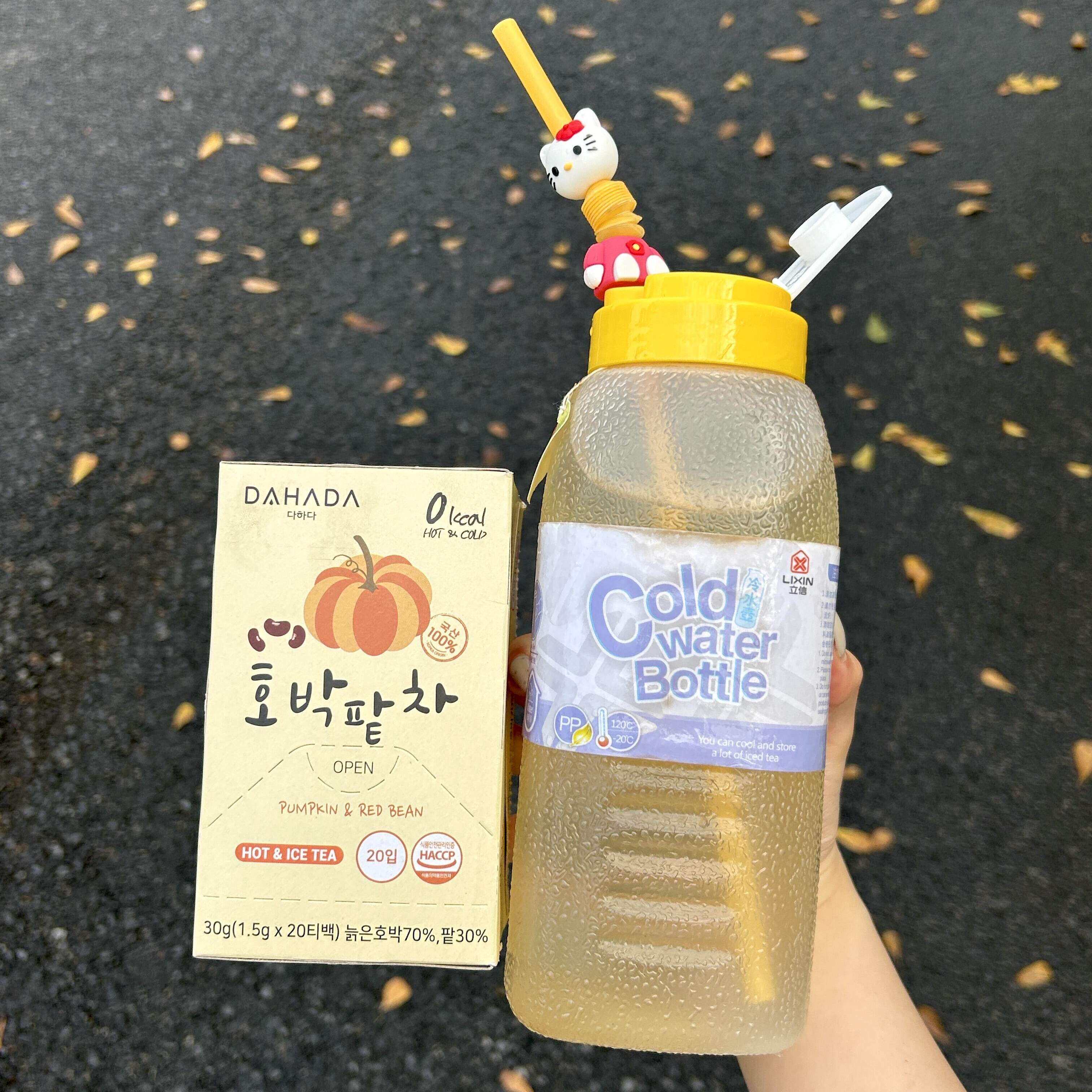 外带可携式1L大容量冷萃泡茶杯耐高温食品级吨吨壶防摔防烫冷水壶