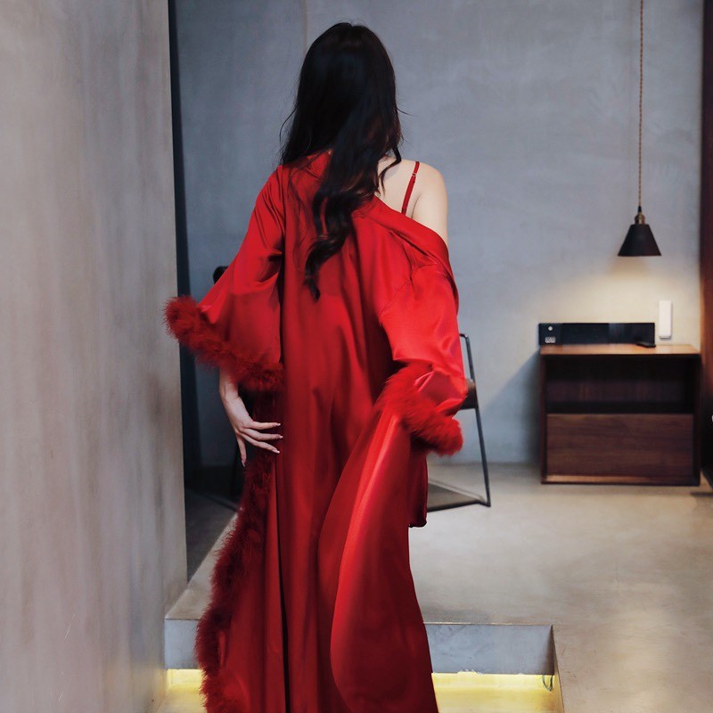 阑珊  婚礼晨袍女新娘高级感小众红色羽毛睡袍结婚W睡衣晨拍礼服