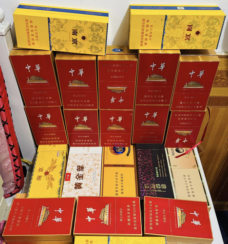 出一批闲置中华，荷花，高档盒子，可收藏， 可做工艺展示品