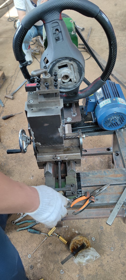 520毫米旋转直径小型车床 家用 门店 车库 实验室 125卡盘