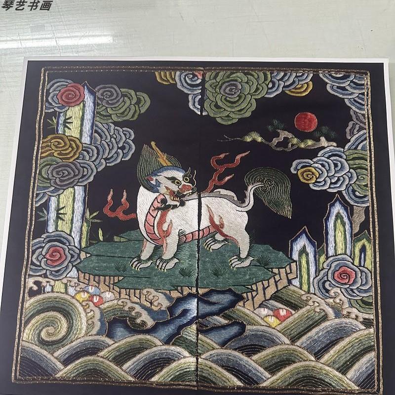 乾隆年间獬豸补子复古书画真迹微喷仿古国画复制装裱挂轴玄关装饰图片
