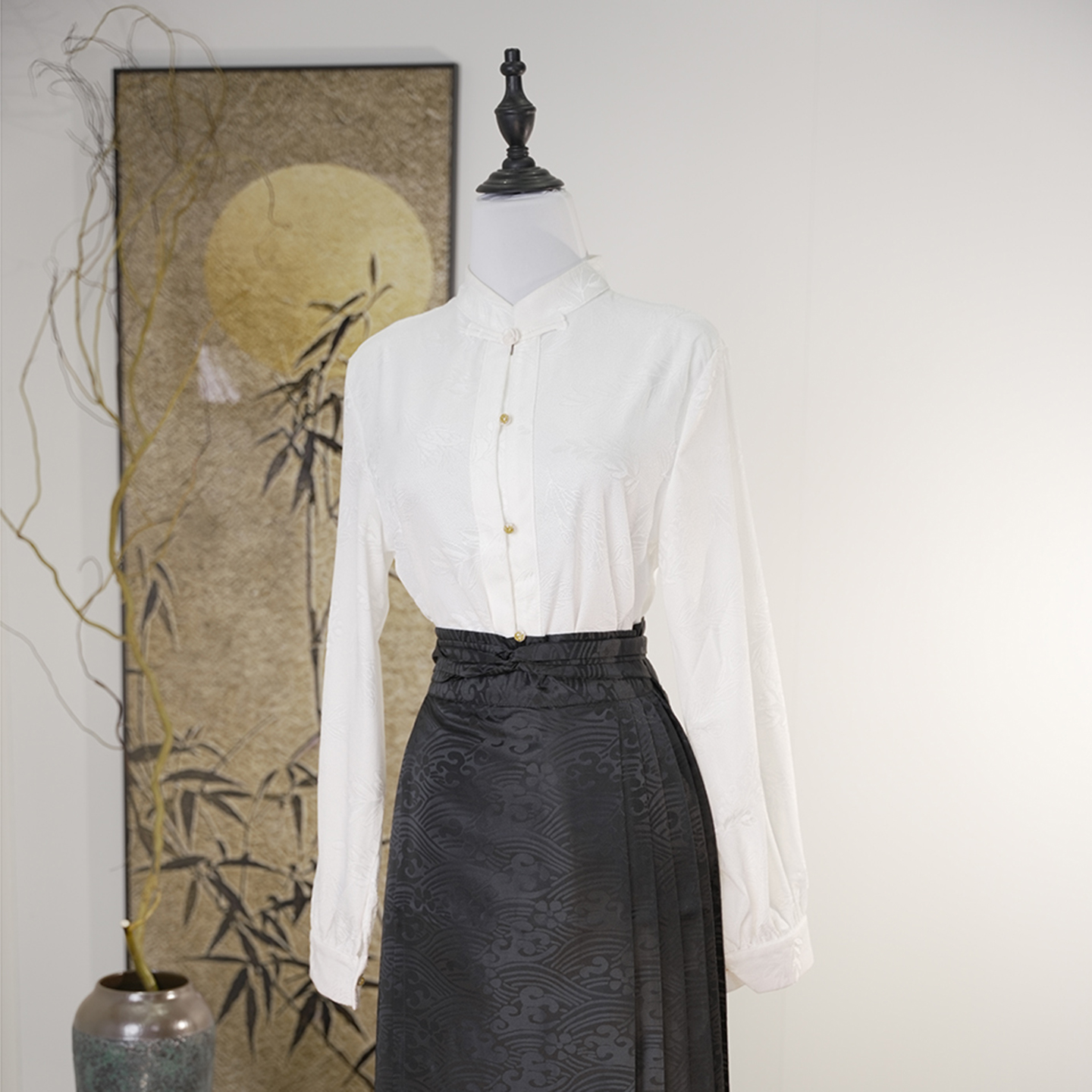 洛如嫣盘扣古风立领上衣