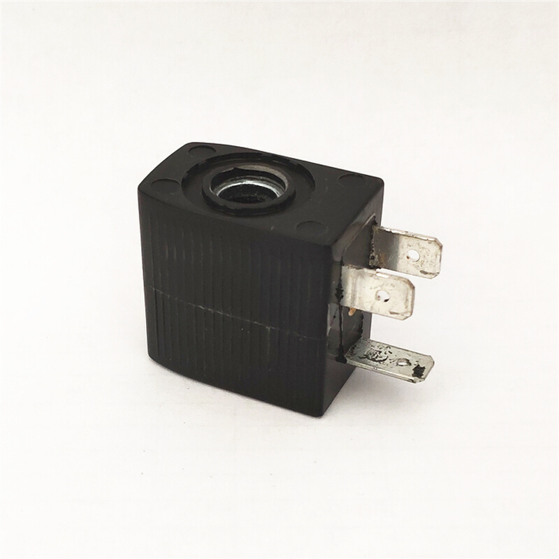 。宝德电磁阀线圈6012 6011电磁阀线圈角座阀线圈 孔径8mm 220V 2