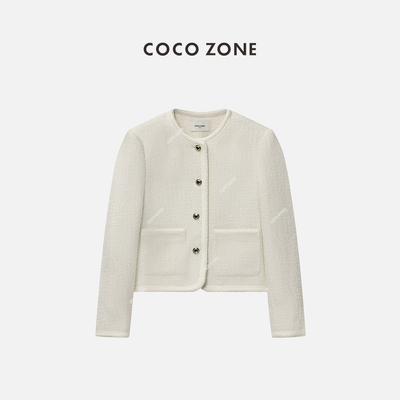 COCO ZONE 刘11早春知禾小香风绵羊毛单排扣风圆领上衣24C10243