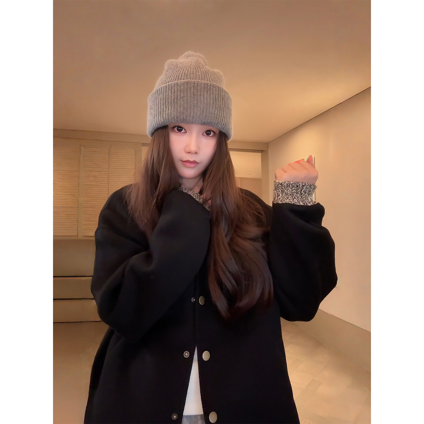 COCO ZONE 刘一一 ‘达达羊“绵羊毛混纺撞色设计外套 CD2A2472