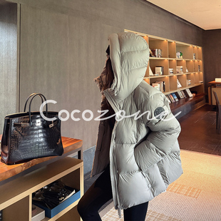 ZONE 90白鸭绒连帽羽绒服 刘 雪夜 CD2A2857 一一 COCO