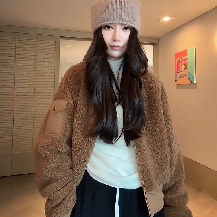 COCO ZONE 刘11 “凛冬外套”老钱风拉链立领复古外套CD1A1433