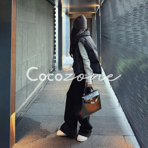 COCO ZONE 刘 一一 “立冬马甲”95波兰嘭嘭鹅绒鹅绒服CD2A2862