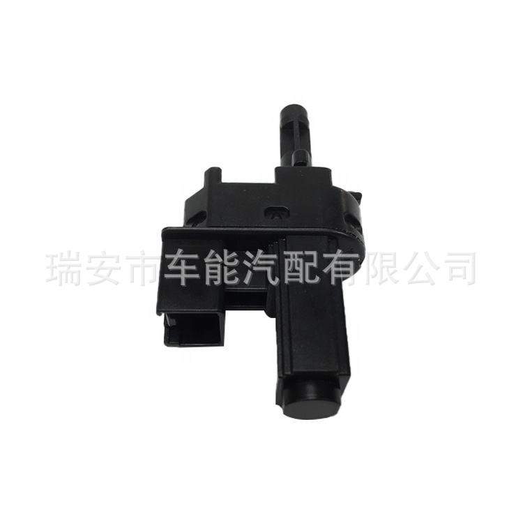 4M5T-7C534-AA   适用于 福特离合器开关