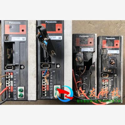 4台驱动器MCDJT3220  MBDJT2210