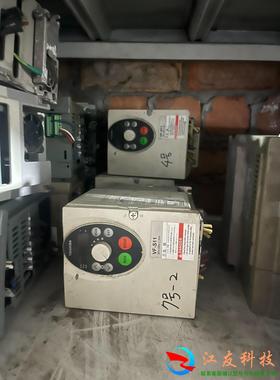 东芝变频器S11 2.2kw 220v  VFS11