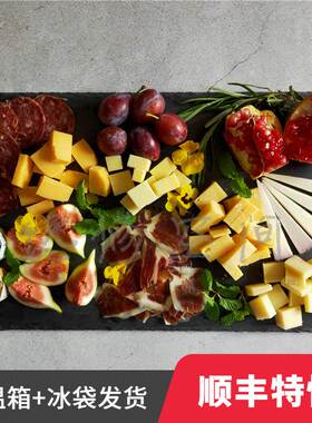 奶酪拼盘一站齐。黑标蒙塔纳孔泰红酒阿彭策尔蜂蜜伊比利亚火腿