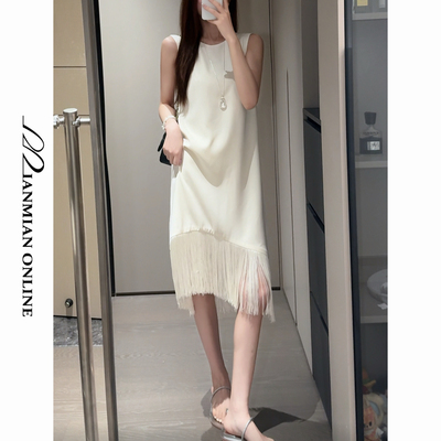 MIANMIANONLINE“夏岚清叙白”流苏感无袖连衣裙382