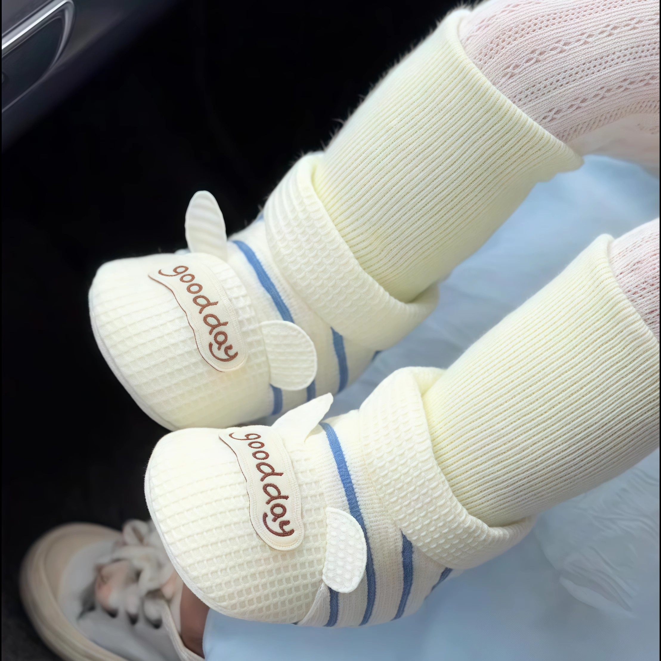 婴儿鞋子宝宝袜鞋步前鞋6到12个月小月龄初生男女童秋冬季软底鞋,童鞋/婴儿鞋/亲子鞋,婴儿步前鞋/袜鞋,淘宝优惠券,粉丝福利购,淘宝优惠卷