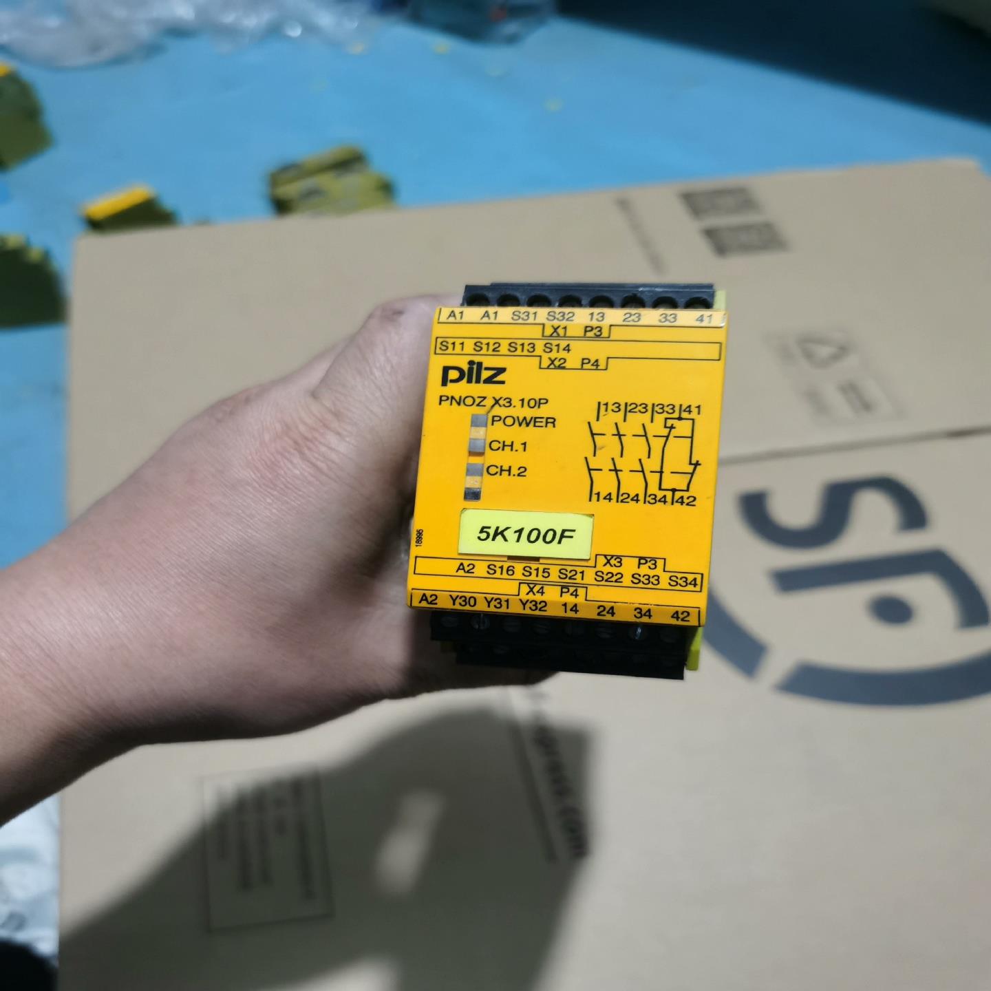 【议价】二手皮尔兹 PiIZ   PNOZ   X310P ID7