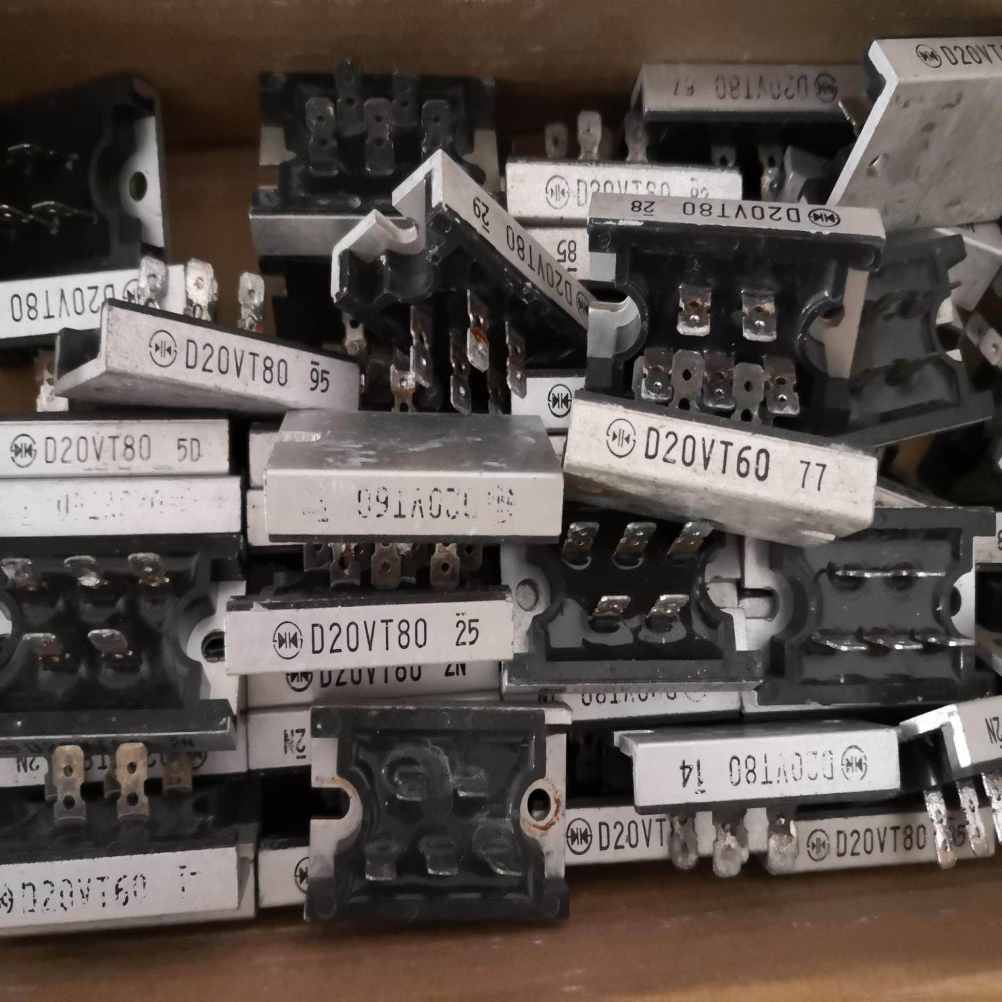 【议价】D20VT80D20VT60D30VT60原装拆机