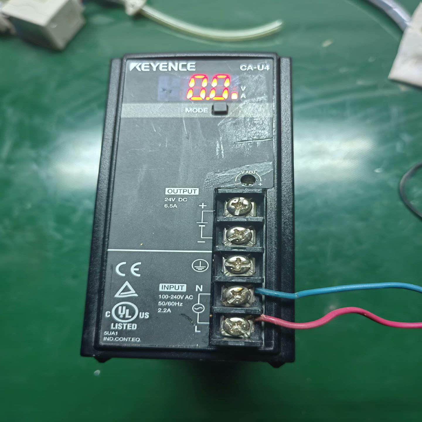 【议价】基恩士电源CA-U4拆机件功能正常实物拍摄成色漂亮标