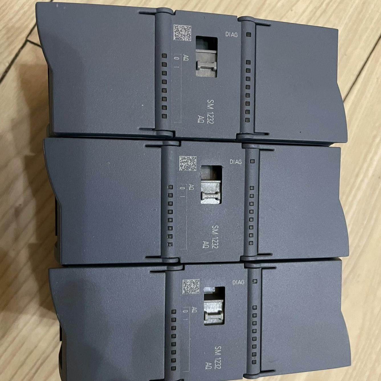 【议价】西门子s7-1200PLC  SM 1232 AQ 6ES7