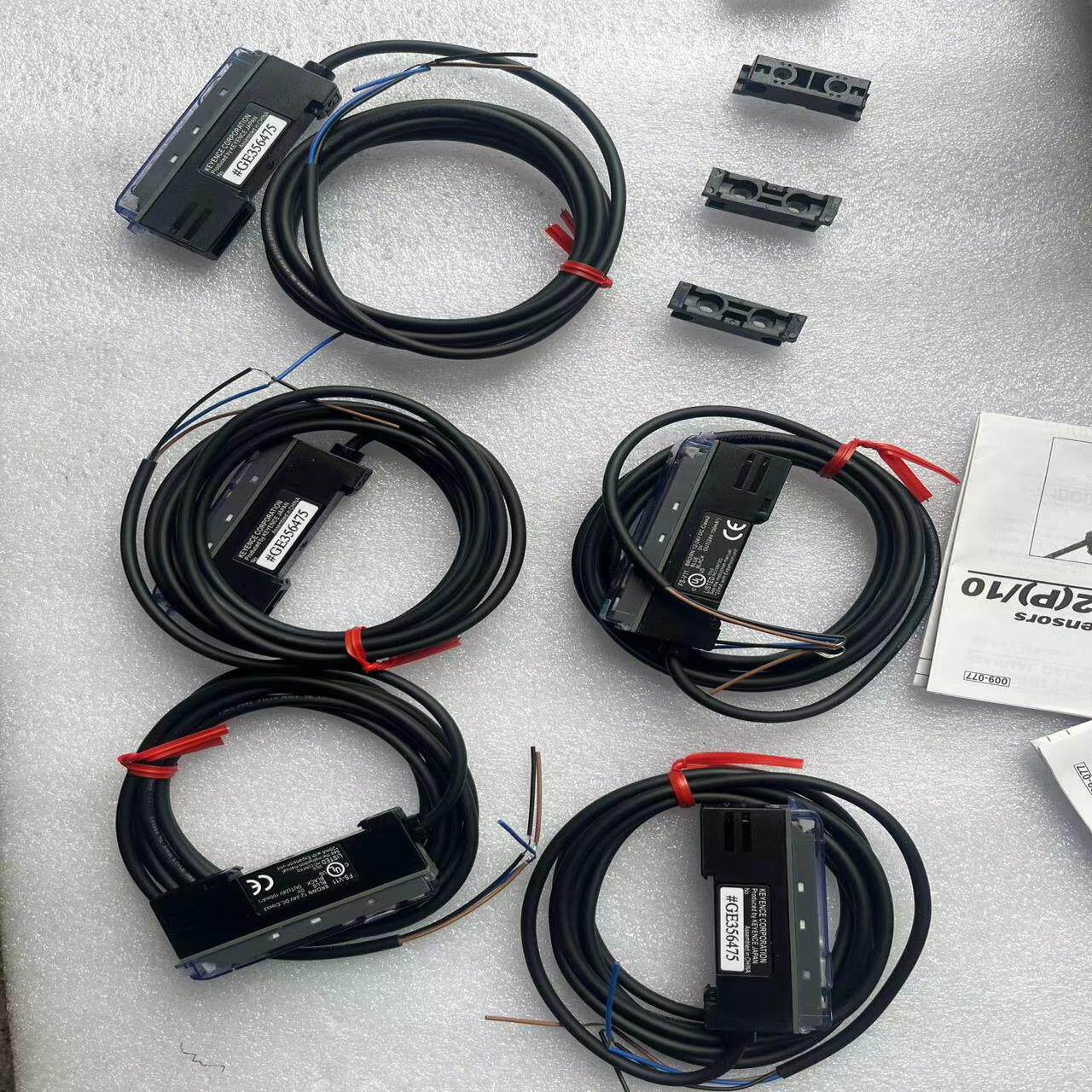 【议价】全新原包装基恩士光纤放大器配件实物图拍