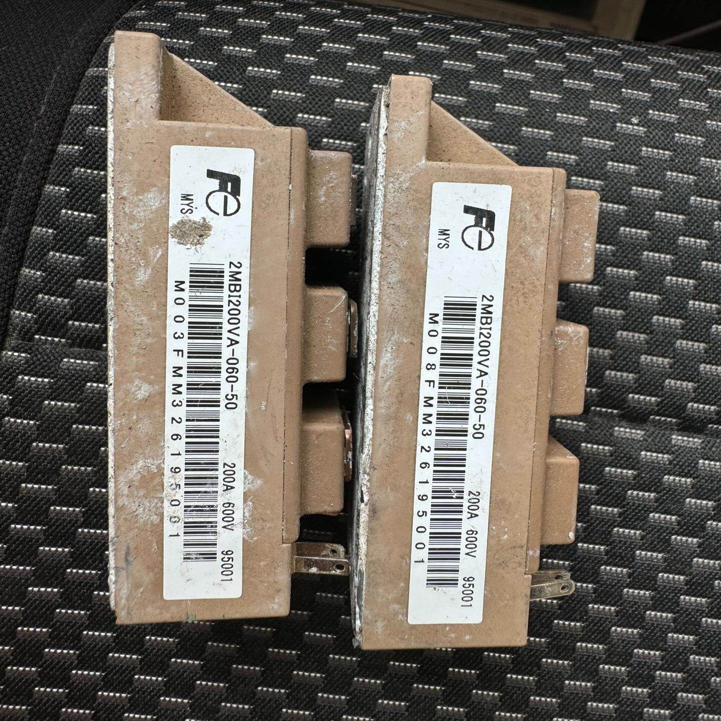 【议价】富士模块 2MBI200VA-060-50