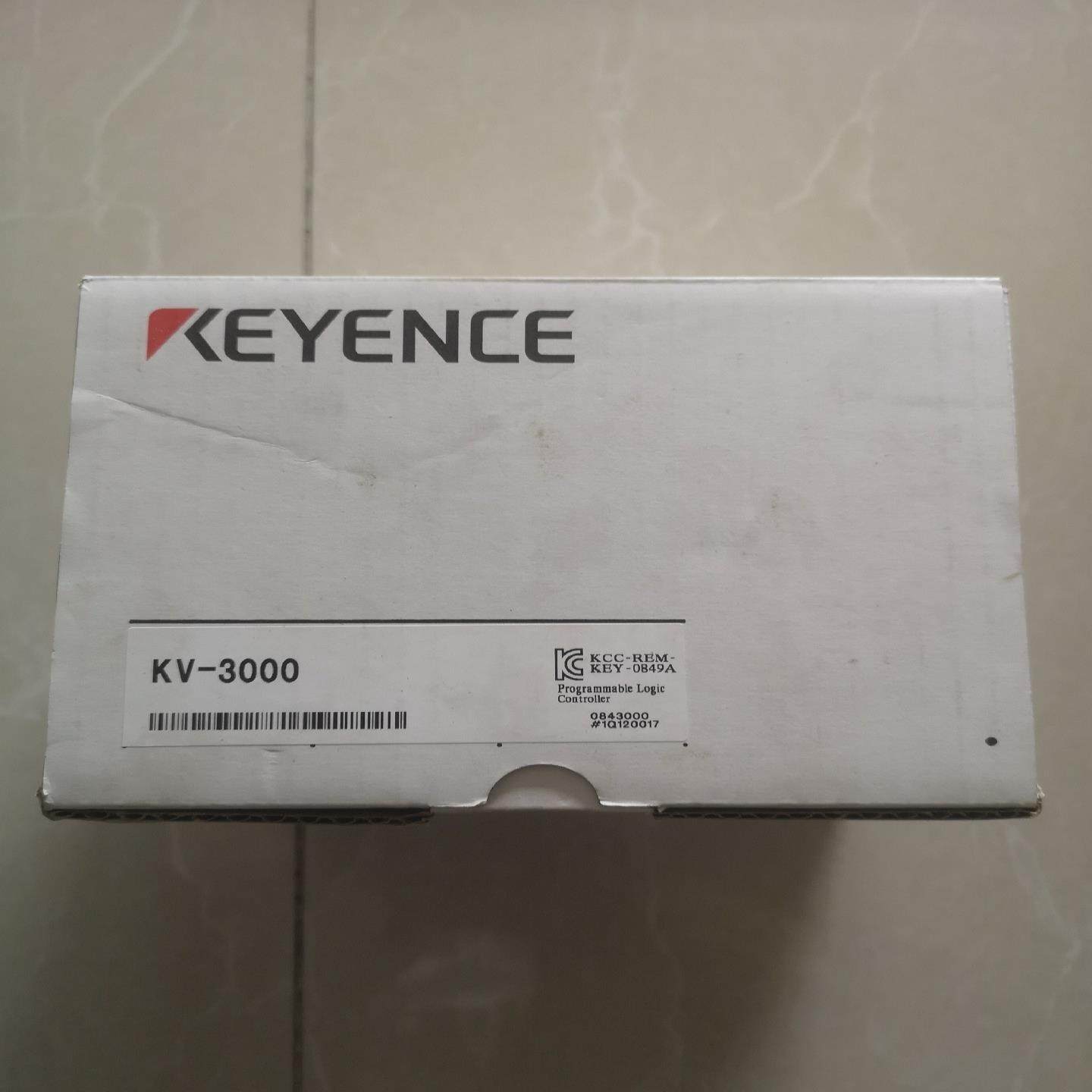 【议价】基恩士控制器KV-3000 未使用盒码一致 保护不当磕碰了一