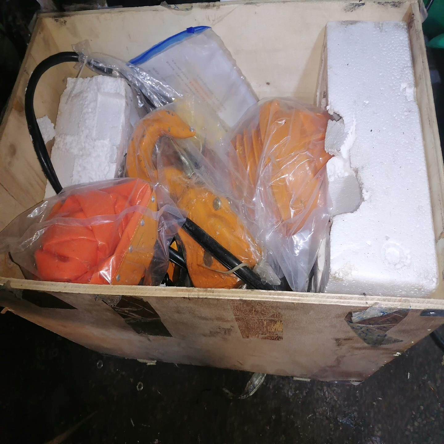 【议价】2吨环链电动葫芦单价不包邮仓库全新积压货单价不包邮