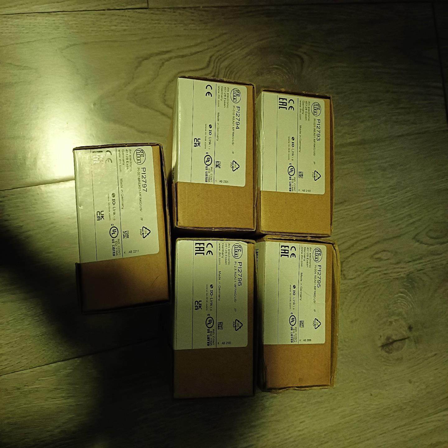 【议价】IFM PI2794 PI2797 PI2796 PI279