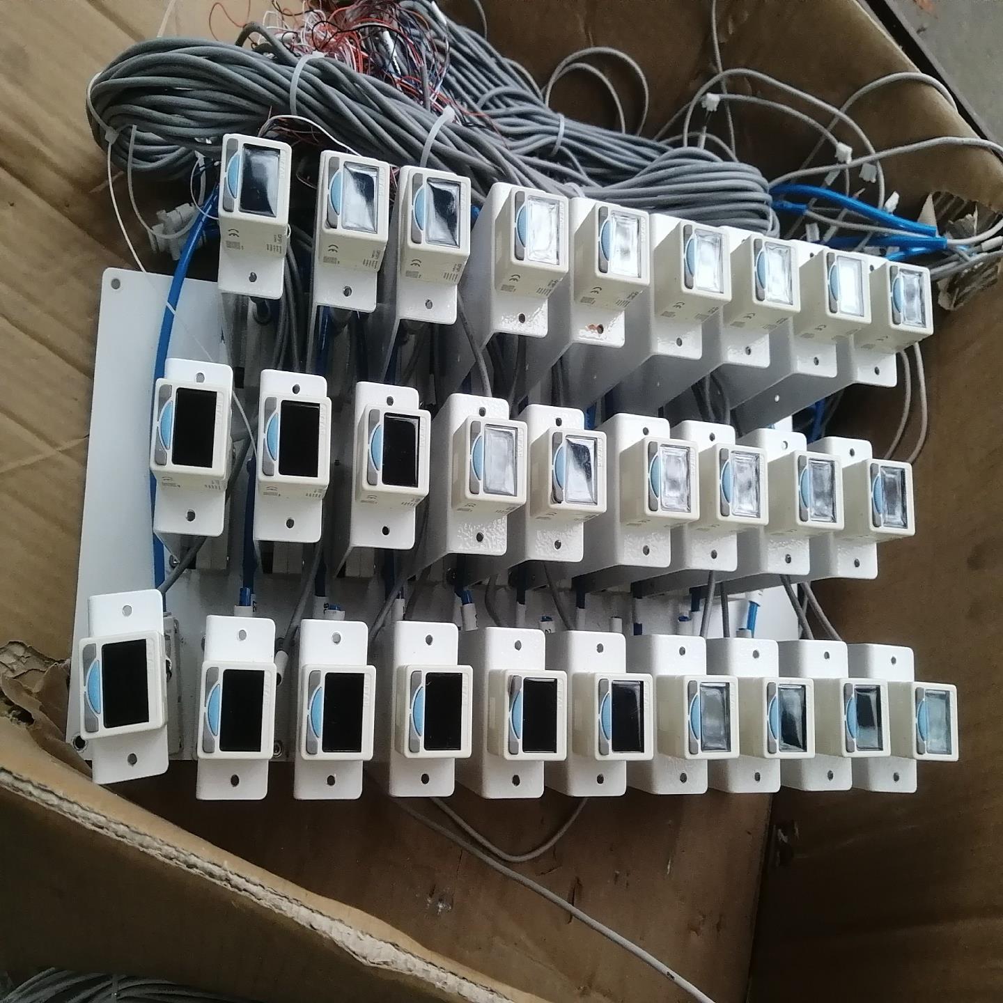 【议价】亚德客数显压力表DPSN1 -0101Mpa