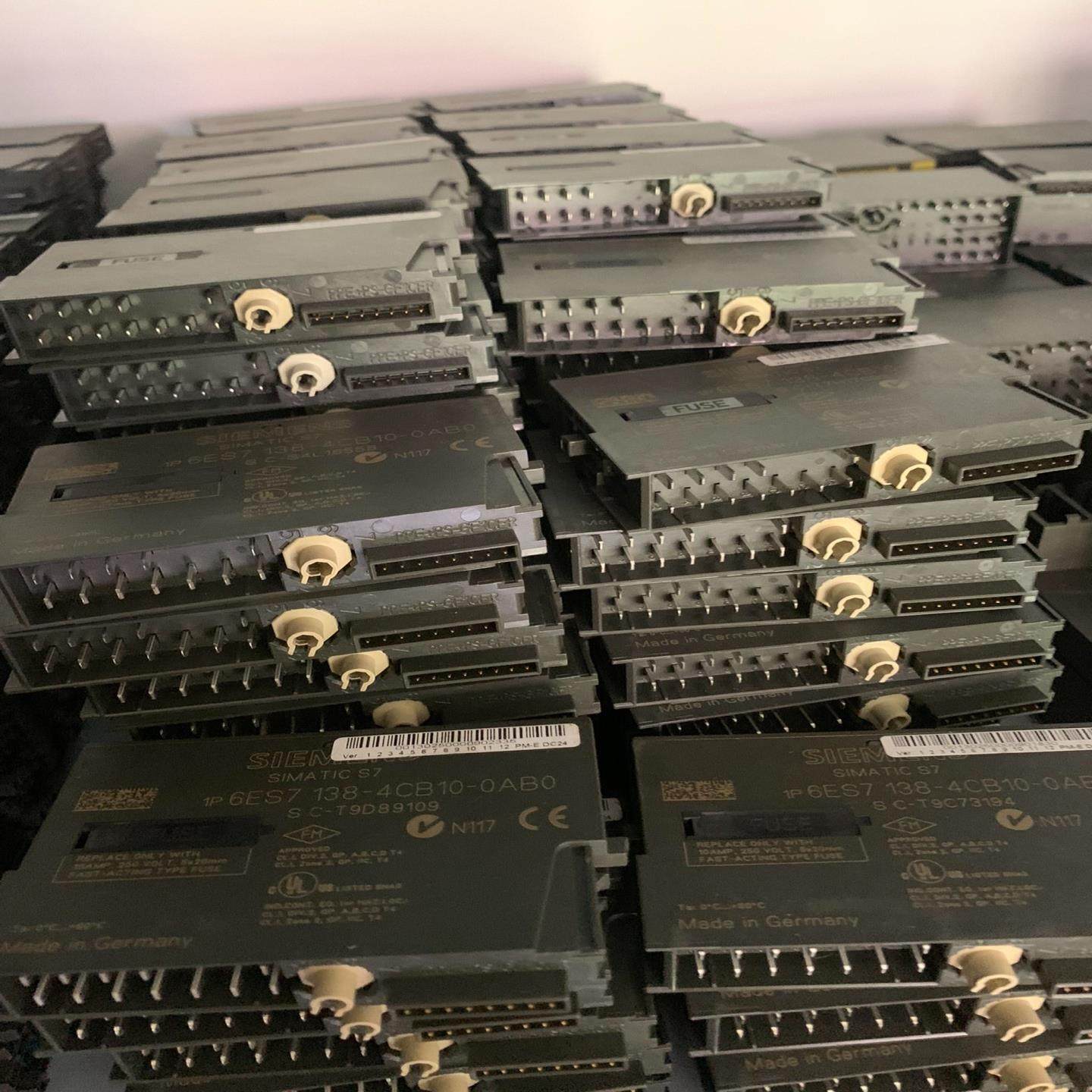 【议价】6ES7138-4CB10-0AB0西门子ET200S拆机