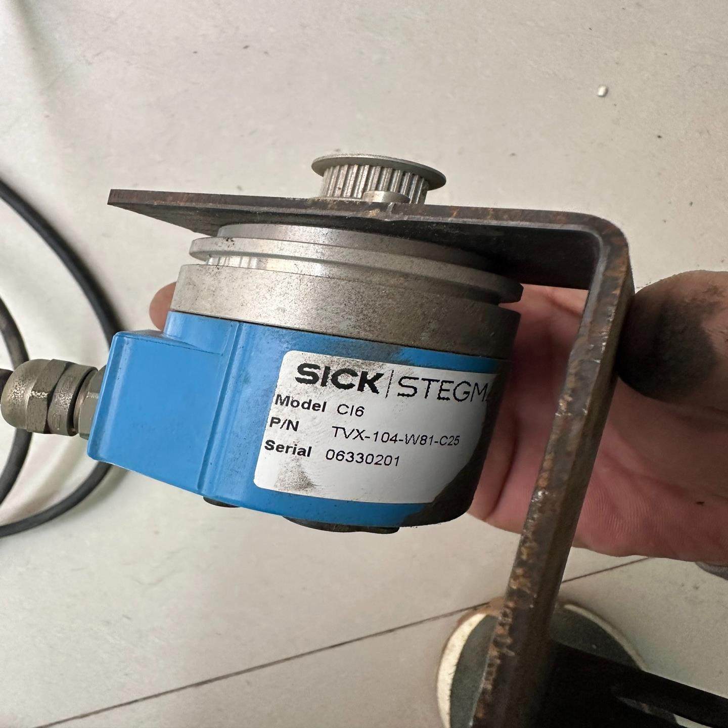 【议价】SICK编码器TVX-104-W81-C25成色9成