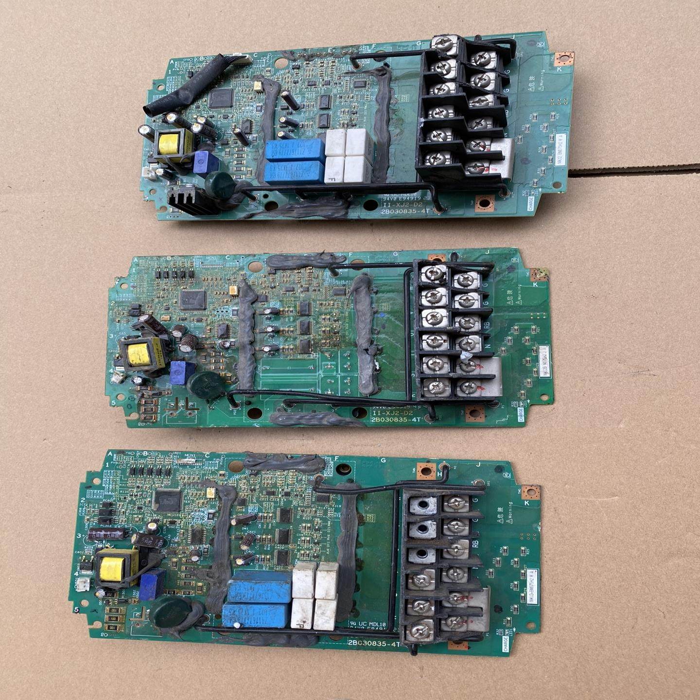 [议价]变频器驱动电源板II-XJ2-D2主板2B030835-