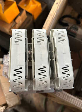 【议价】意大利MS接触器，库存件，实物实图，型号LTC003003有