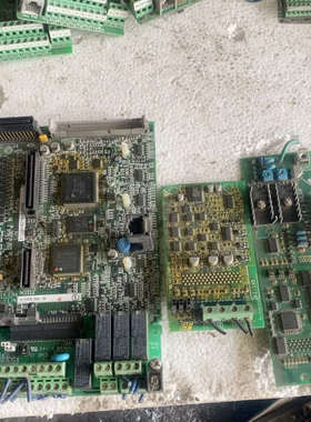 【议价】安川L7变频器主板ETC619210-S2010包好＇成色如