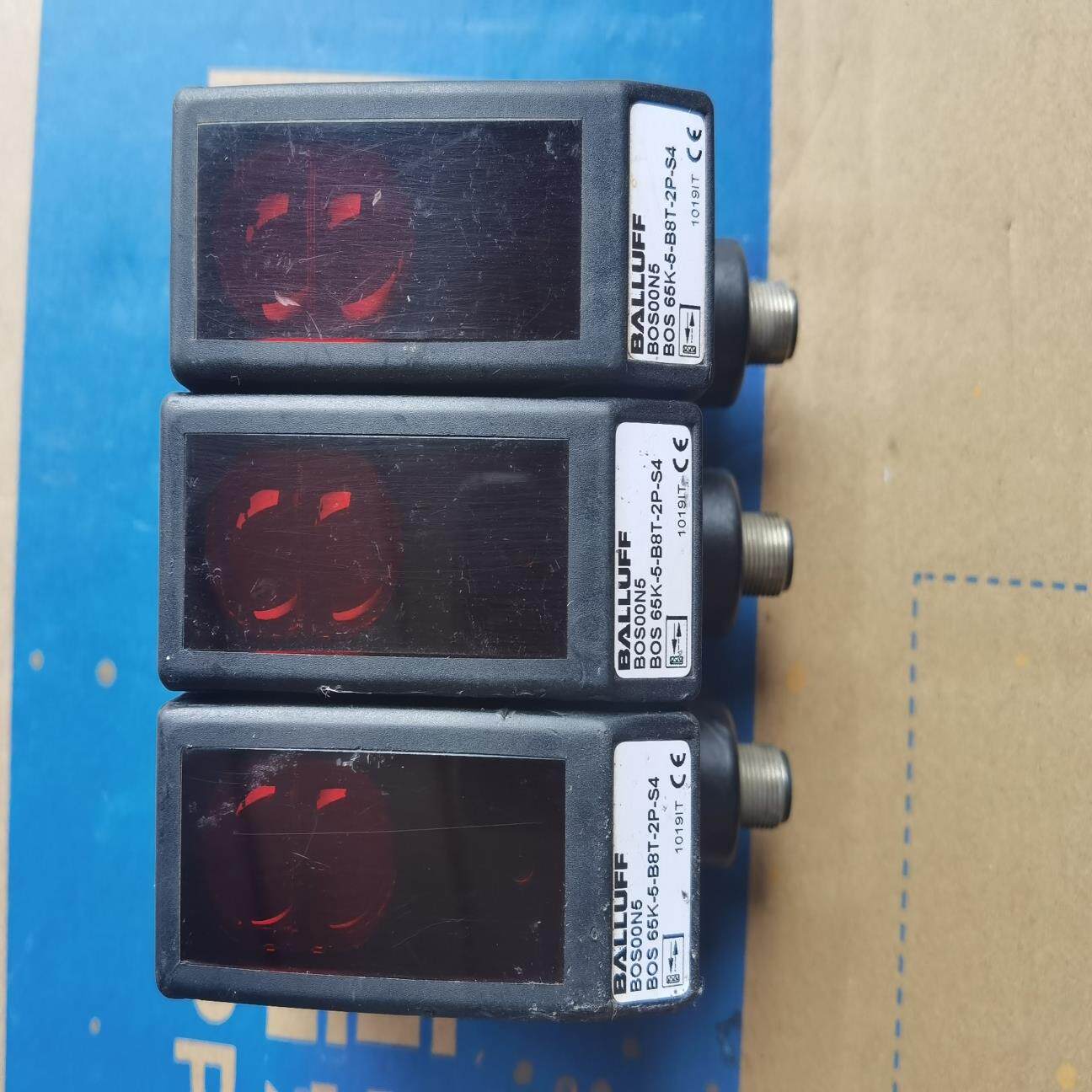 【议价】巴鲁夫光电开关BOS 65K-5-B8T-2P-S4