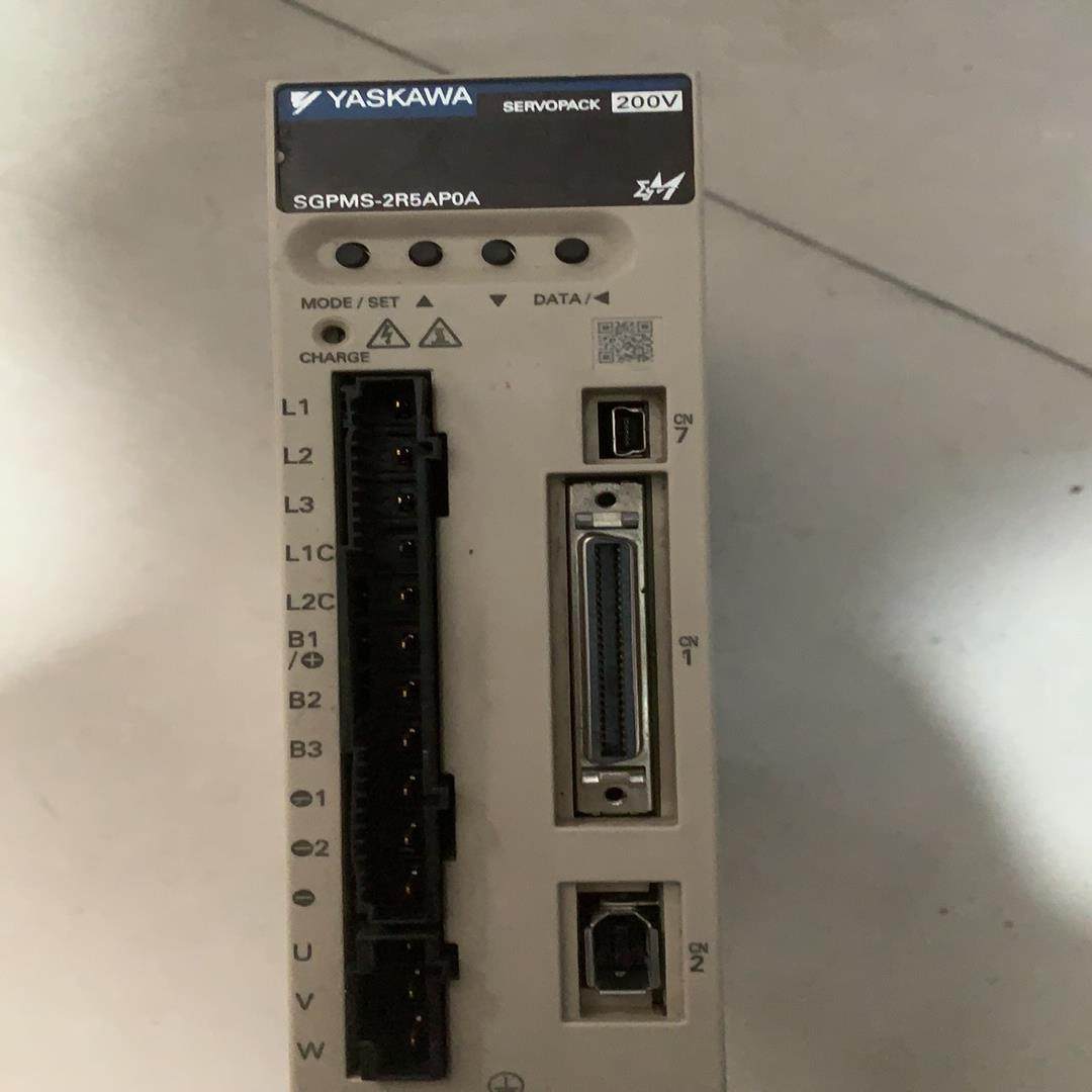 【议价】安川  SGPMS-1R5AP0A 成色实物图 不懂测试 不