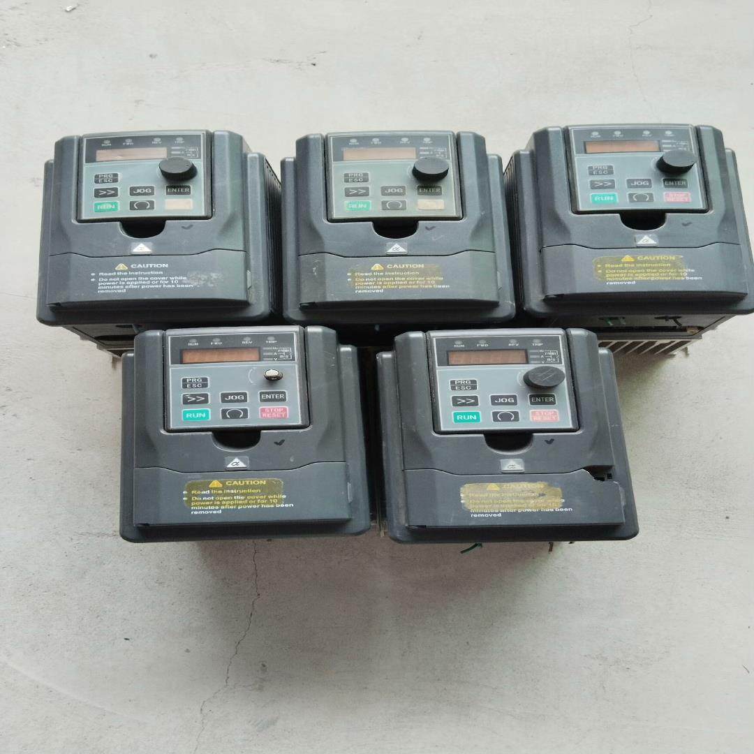 【议价】变频器ALPHA5000-S2R75GB075K