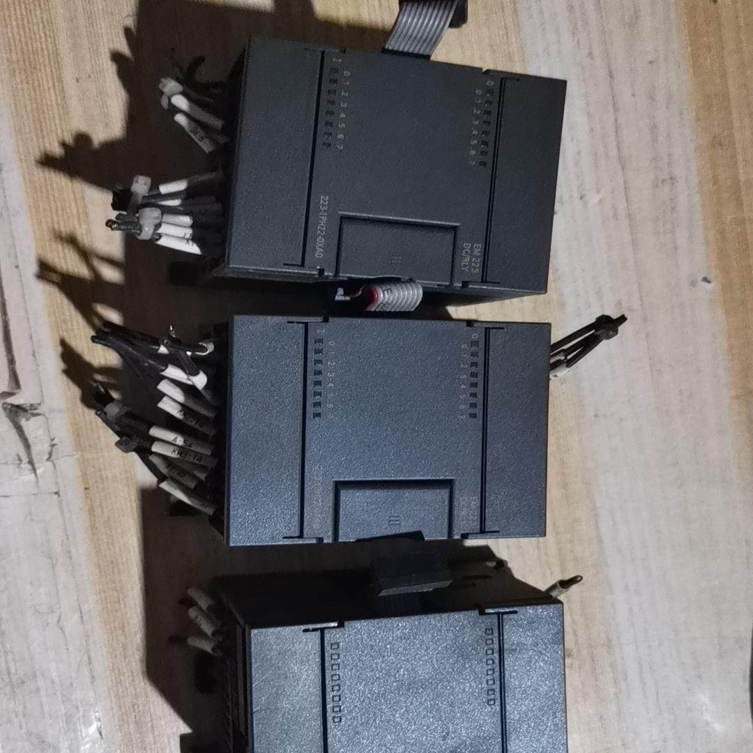 【议价】西门子223-1PH22-0XA0有两个231-0HC22-