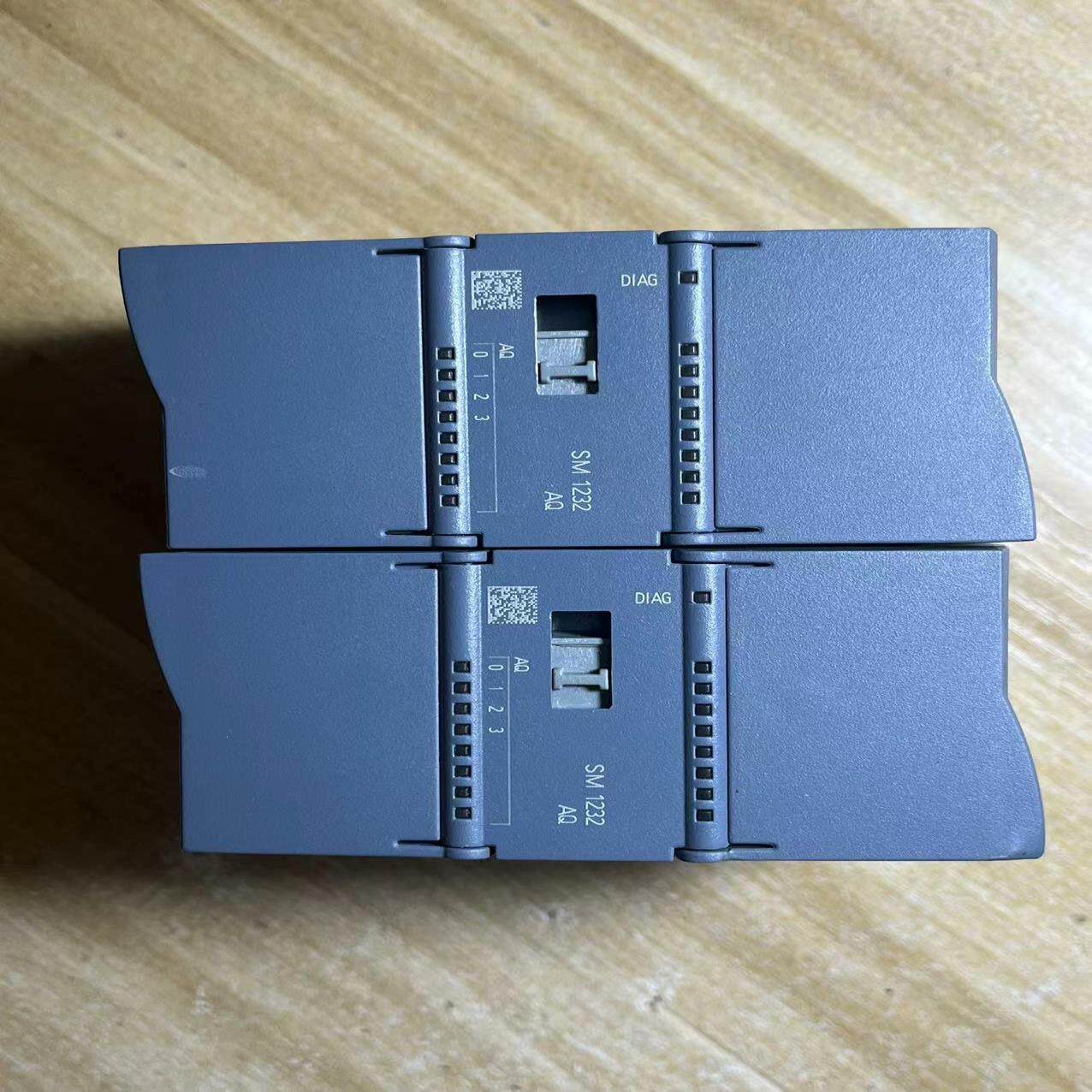 【议价】西门子6ES7 232-4HD32-0XB0实物拍摄功能