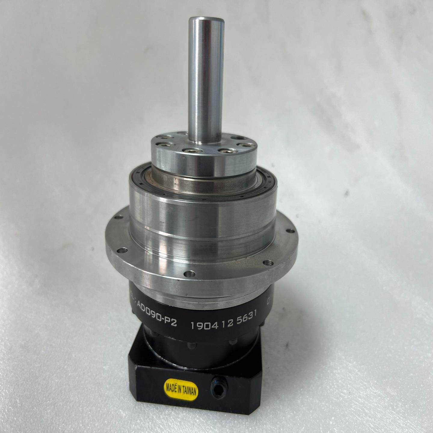 【议价】APEX精锐广用 AD090-P2精密行星减速机 法兰输出