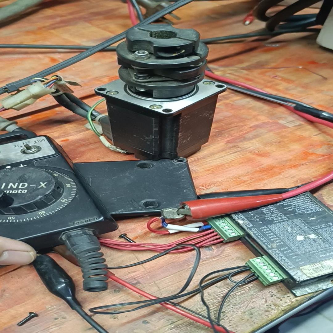 【议价】数控手轮 TOS0KU 日本产  测试手轮功能正常 少个小旋